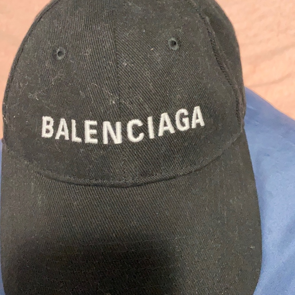 Balenciaga baseball cap